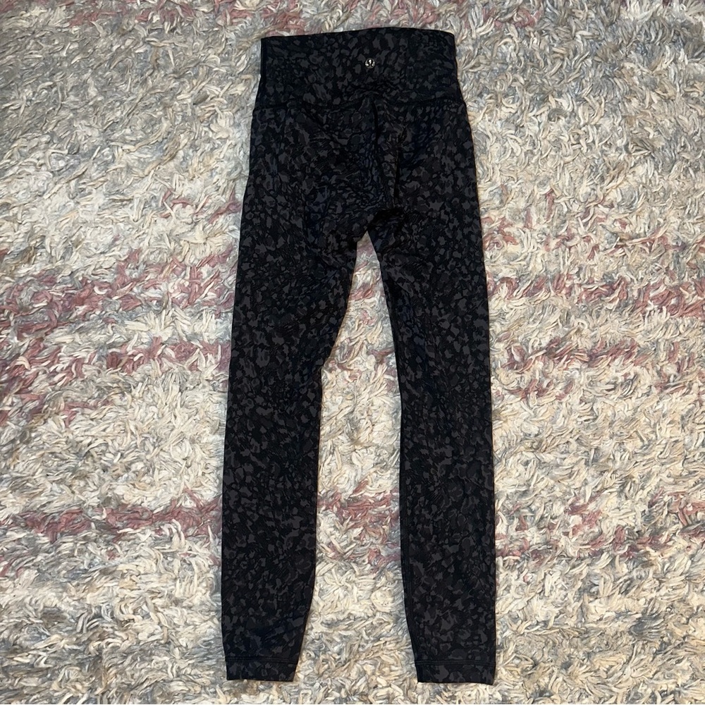 Lululemon Patterned Wunder Under Luxtreme Legging… - image 3